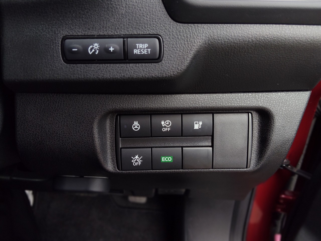 2023 Nissan LEAF