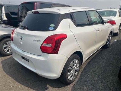 2020 Suzuki SWIFT - Thumbnail