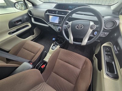 2014 Toyota Aqua - Thumbnail