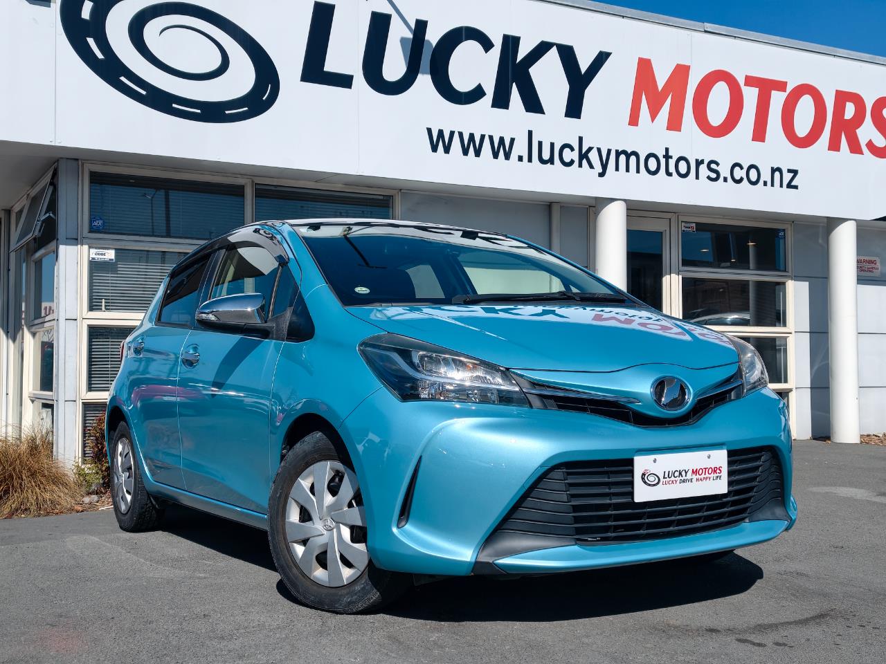 2016 Toyota Vitz