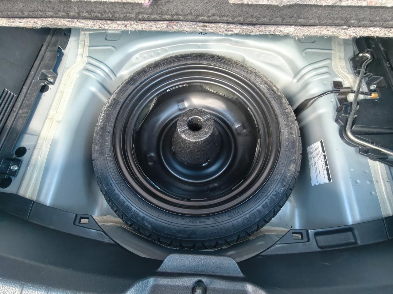 2016 Toyota Vitz