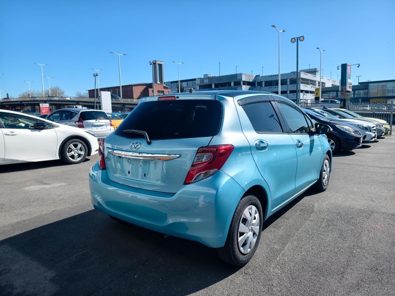 2016 Toyota Vitz