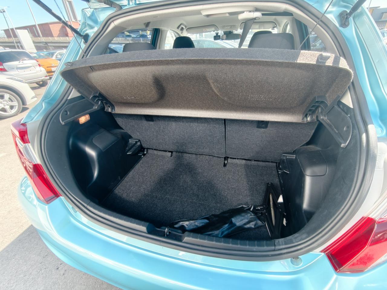 2016 Toyota Vitz
