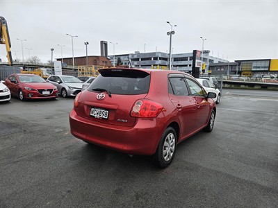 2006 Toyota Auris - Thumbnail