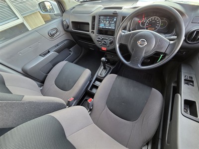 2017 Nissan AD - Thumbnail