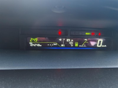 2013 Toyota Prius - Thumbnail