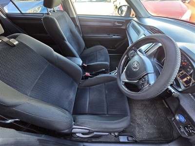 2013 Toyota Corolla - Thumbnail