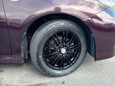 2012 Toyota Wish - Thumbnail