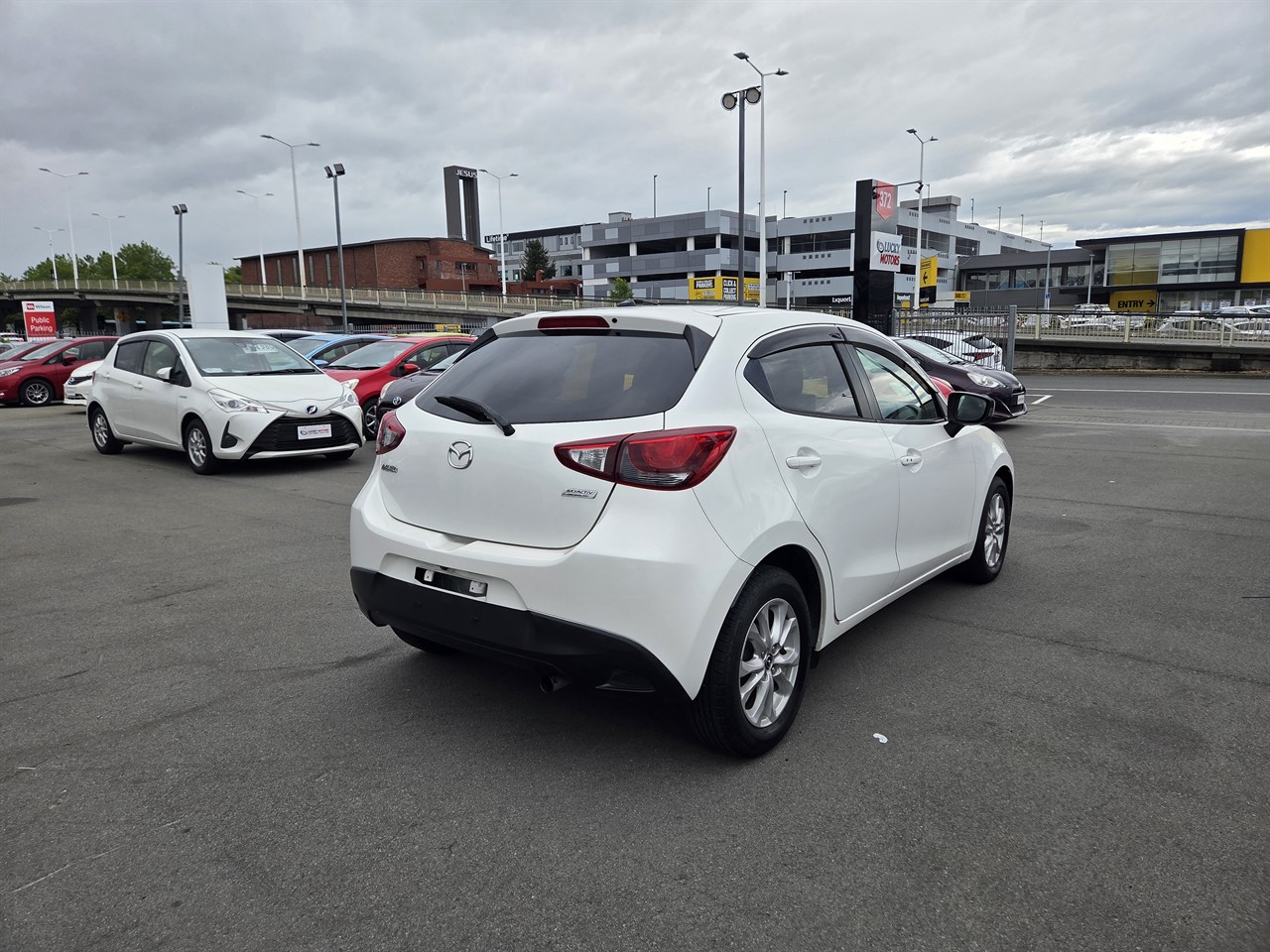 2015 Mazda Demio