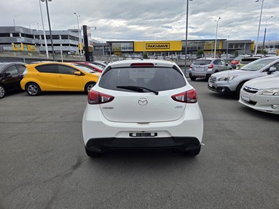 2015 Mazda Demio - Thumbnail