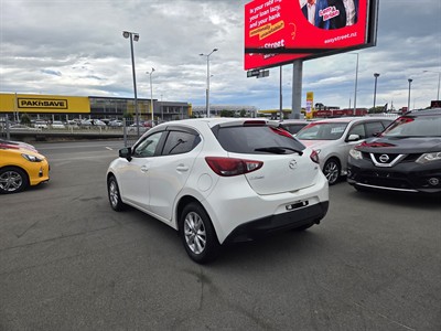 2015 Mazda Demio - Thumbnail