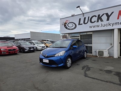 2016 Toyota Vitz - Thumbnail