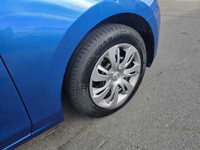 2015 Mazda Demio - Thumbnail