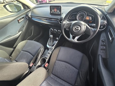 2015 Mazda Demio - Thumbnail