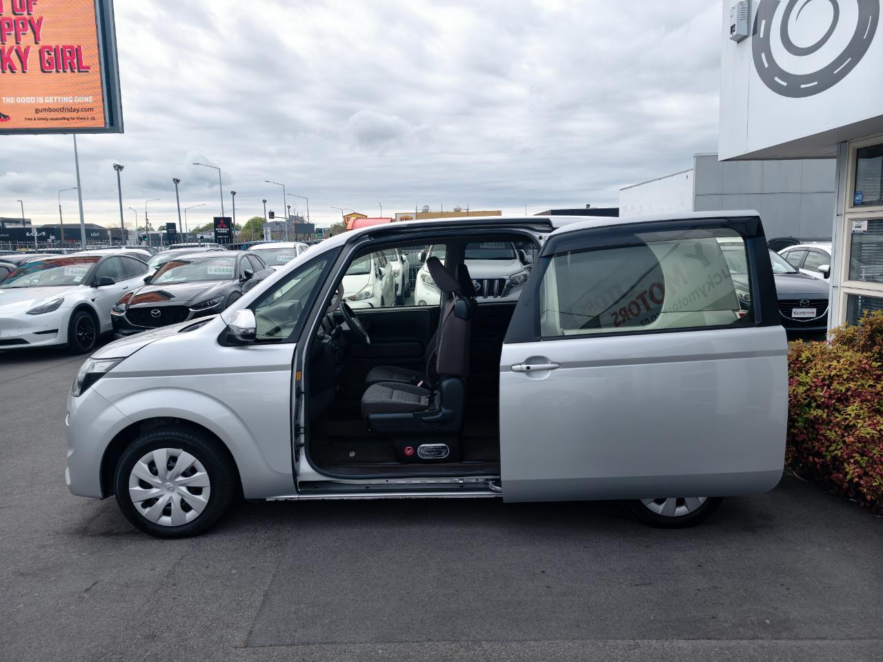 2015 Toyota Spade
