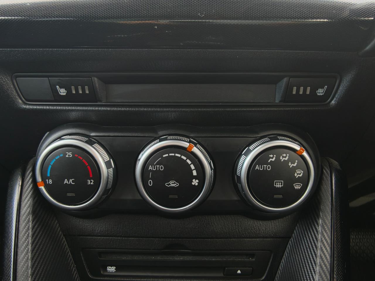 2016 Mazda Demio