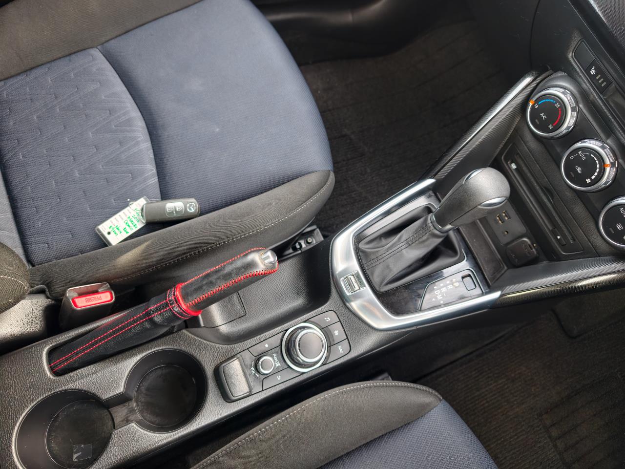2016 Mazda Demio