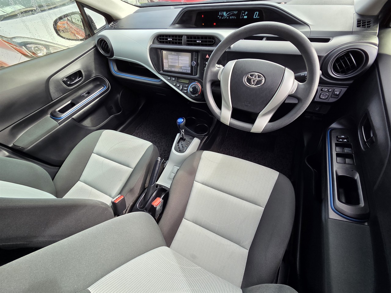 2014 Toyota Aqua