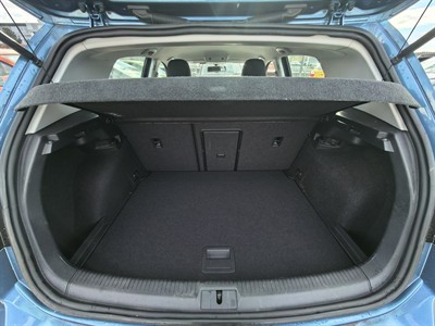 2014 Volkswagen Golf - Thumbnail