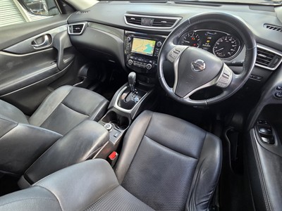 2014 Nissan X-TRAIL - Thumbnail