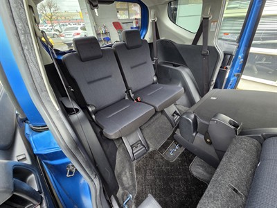 2016 Toyota SIENTA - Thumbnail