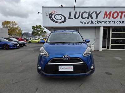 2016 Toyota SIENTA - Thumbnail