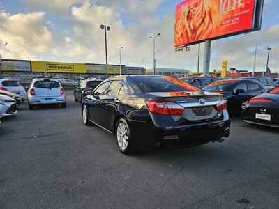 2014 Toyota Camry - Thumbnail
