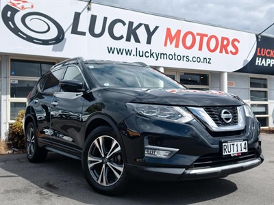 2017 Nissan X-TRAIL - Thumbnail