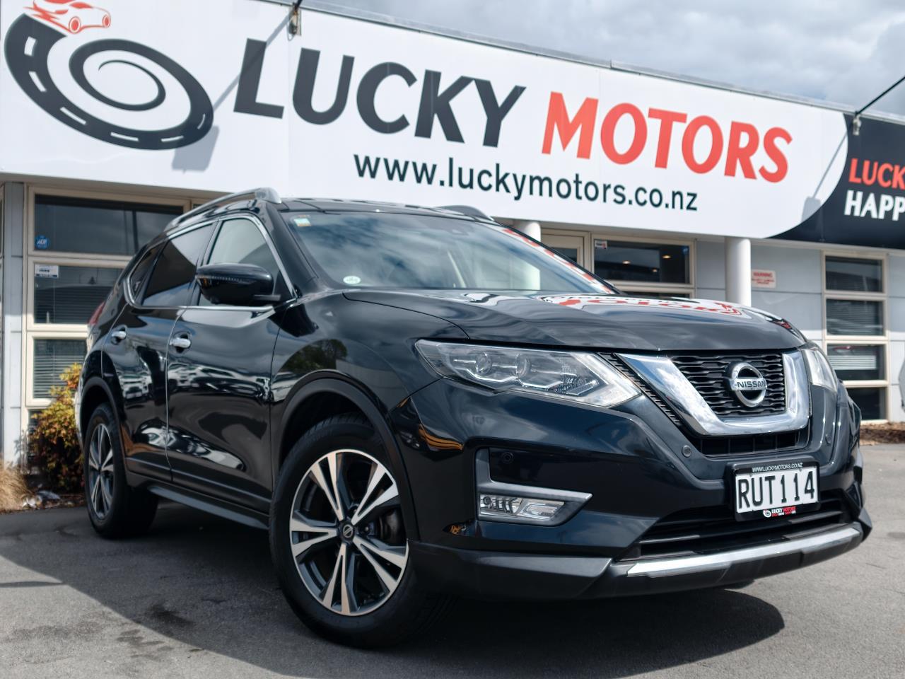 2017 Nissan X-TRAIL