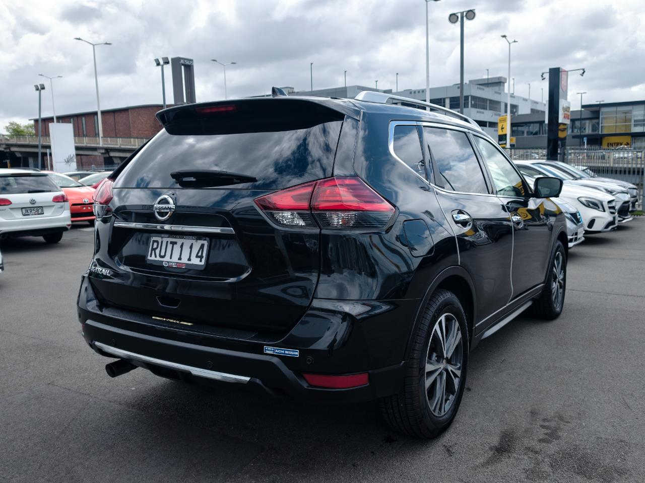 2017 Nissan X-TRAIL