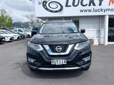 2017 Nissan X-TRAIL - Thumbnail