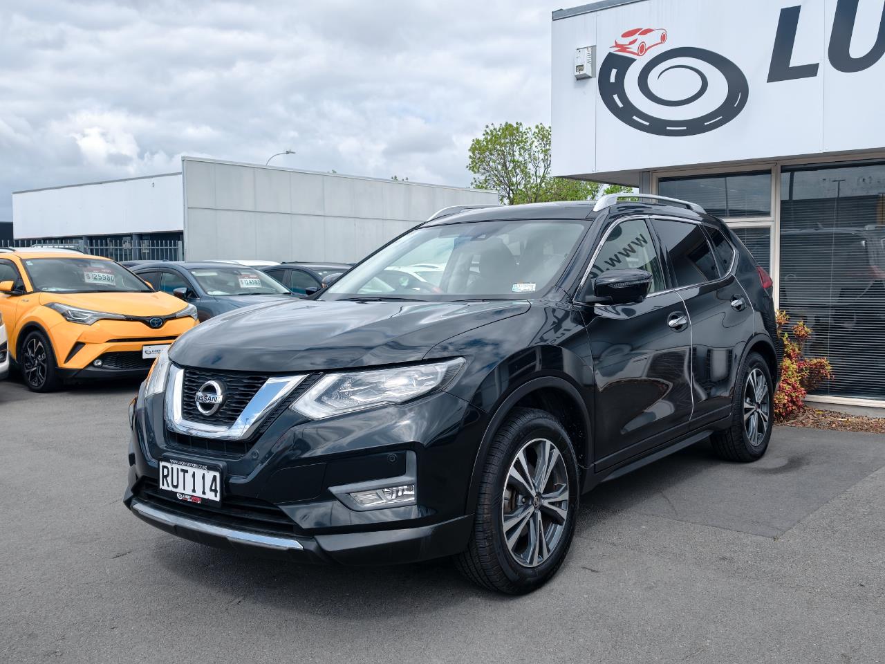 2017 Nissan X-TRAIL