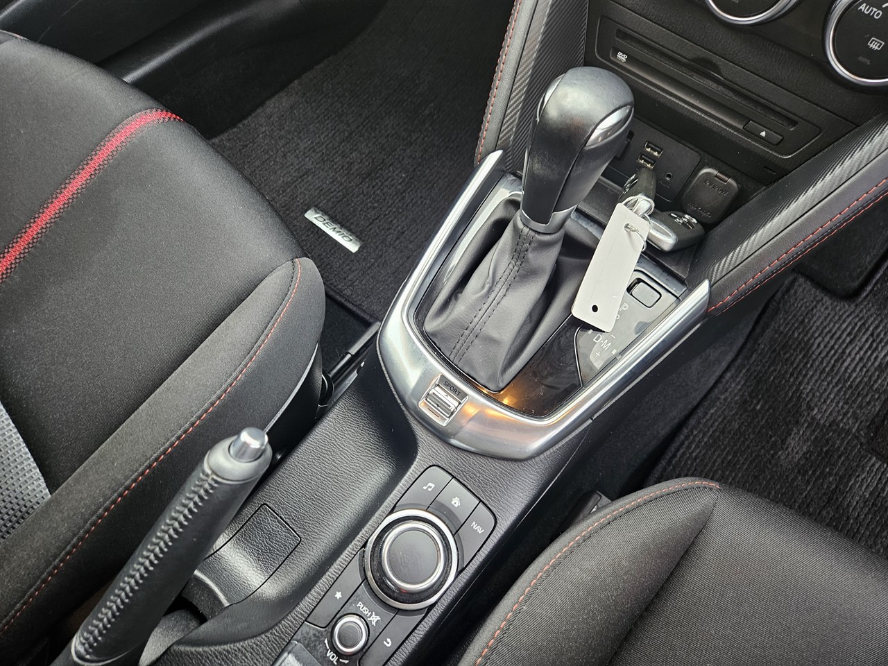 2016 Mazda Demio