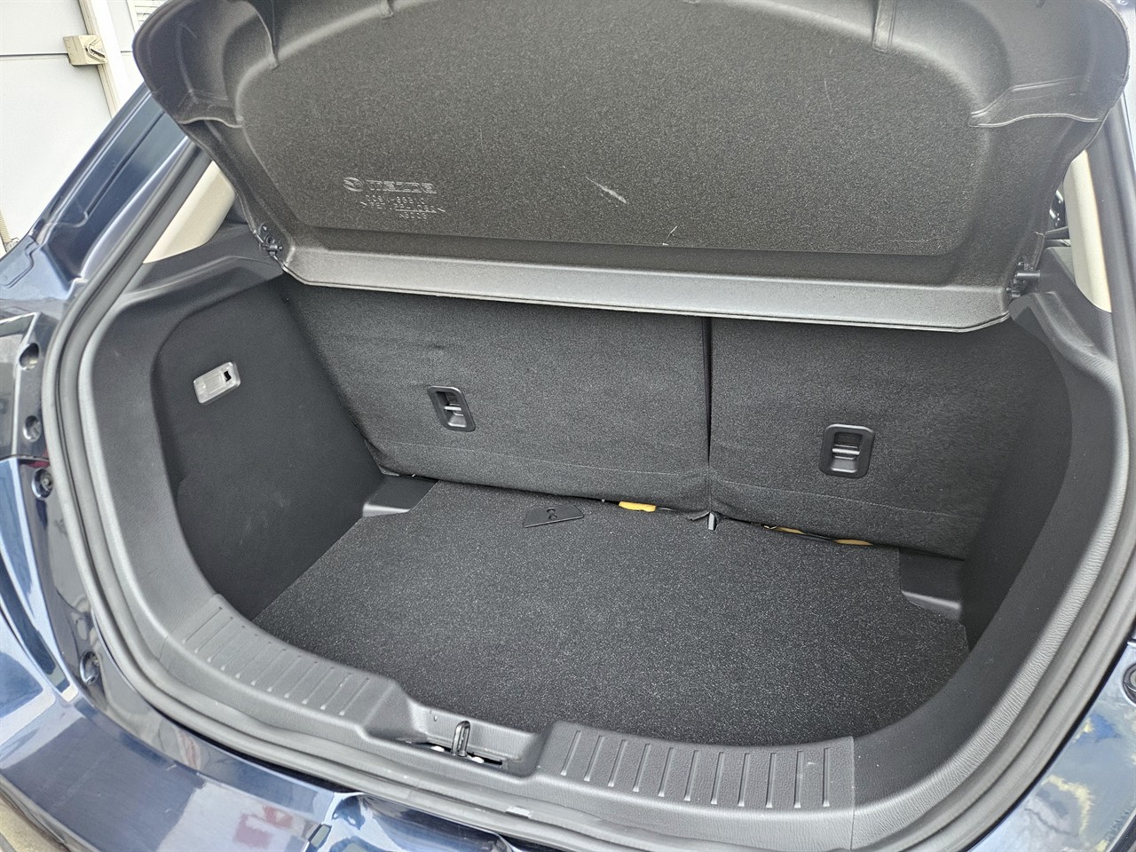 2016 Mazda Demio