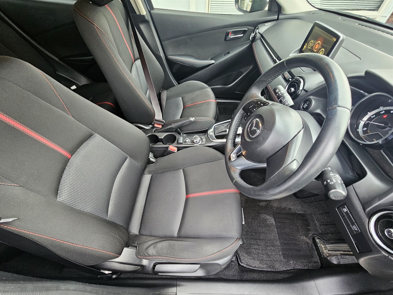 2016 Mazda Demio
