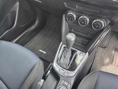 2015 Mazda Demio - Thumbnail