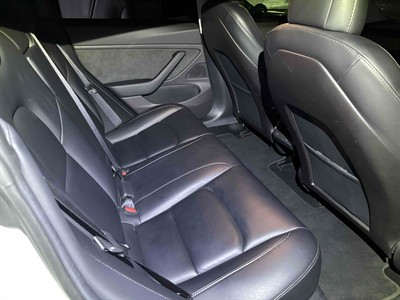 2019 Tesla MODEL 3 - Thumbnail