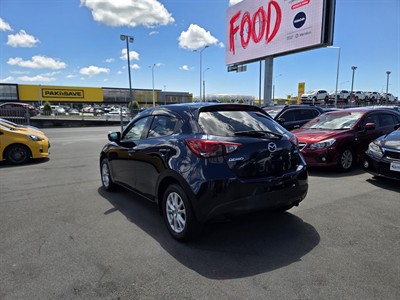 2014 Mazda Demio - Thumbnail