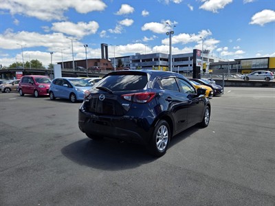 2014 Mazda Demio - Thumbnail