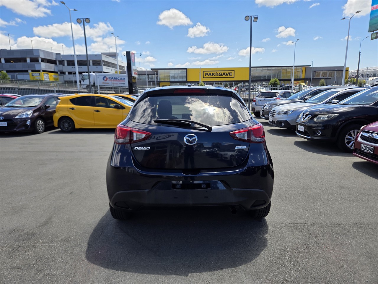 2014 Mazda Demio