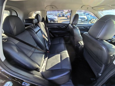 2018 Nissan X-TRAIL - Thumbnail