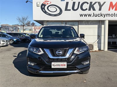 2018 Nissan X-TRAIL - Thumbnail