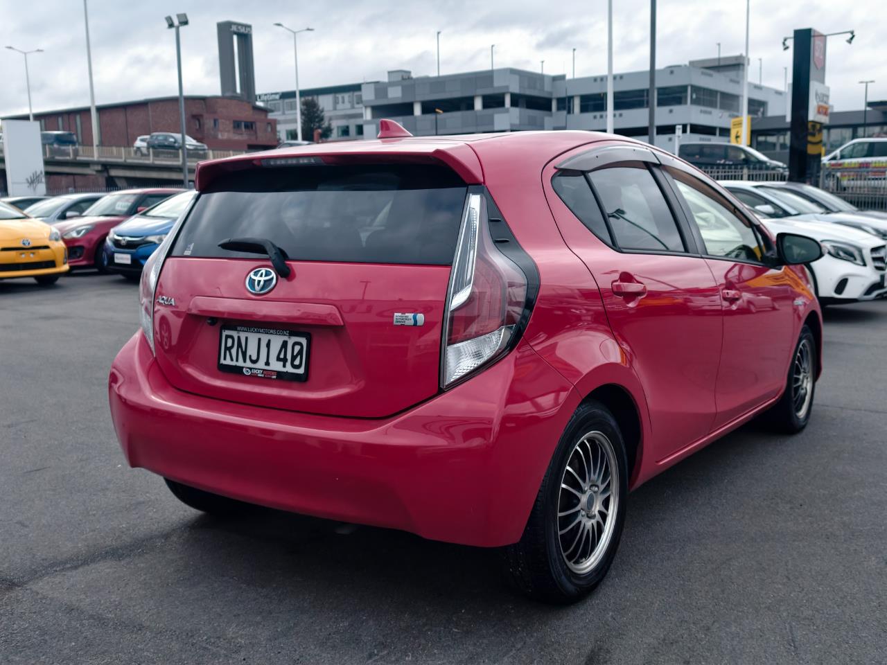 2015 Toyota Aqua