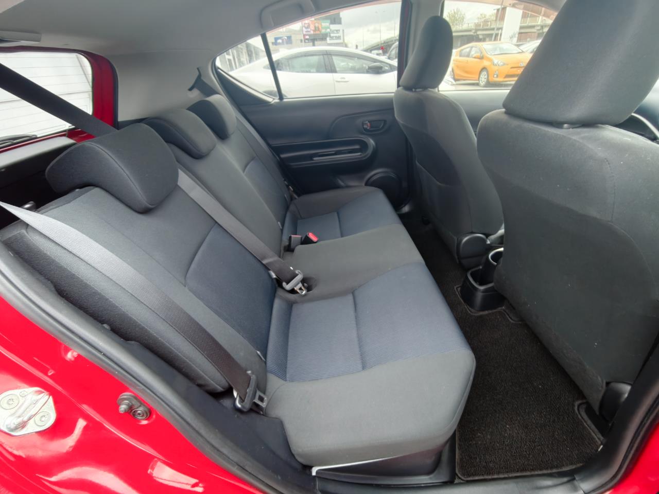 2015 Toyota Aqua