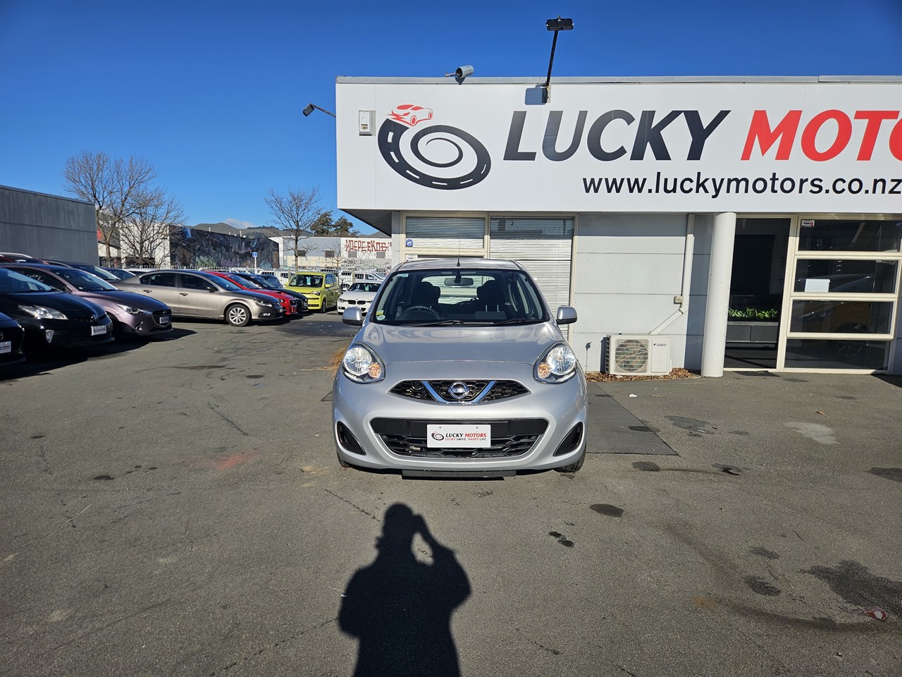 2017 Nissan March