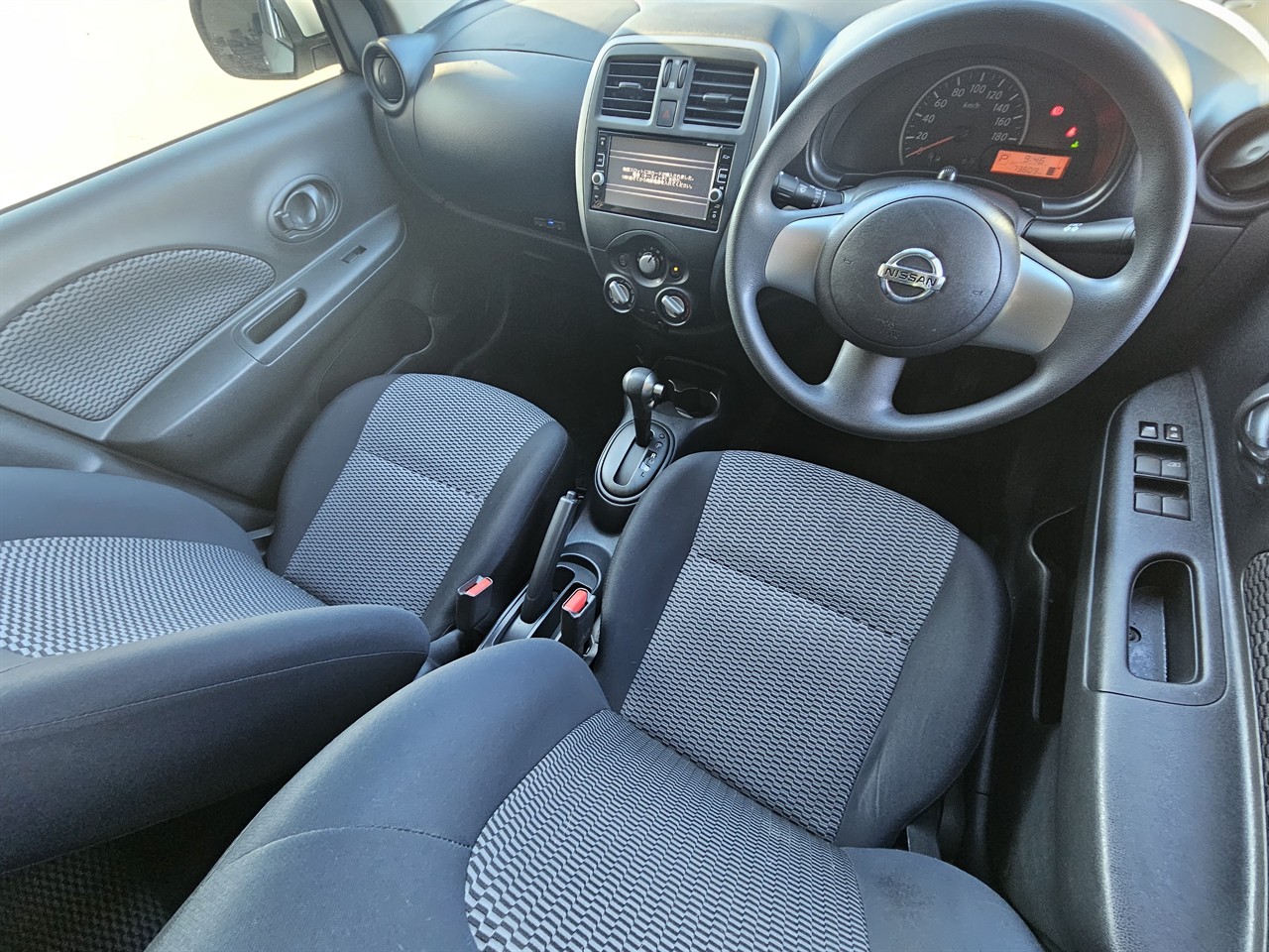2017 Nissan March