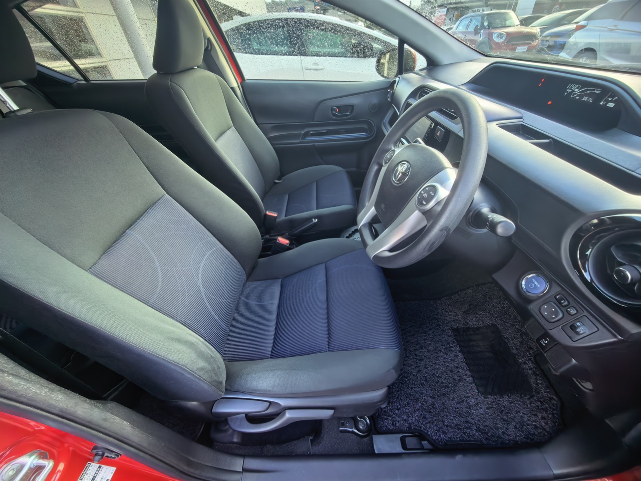 2015 Toyota Aqua