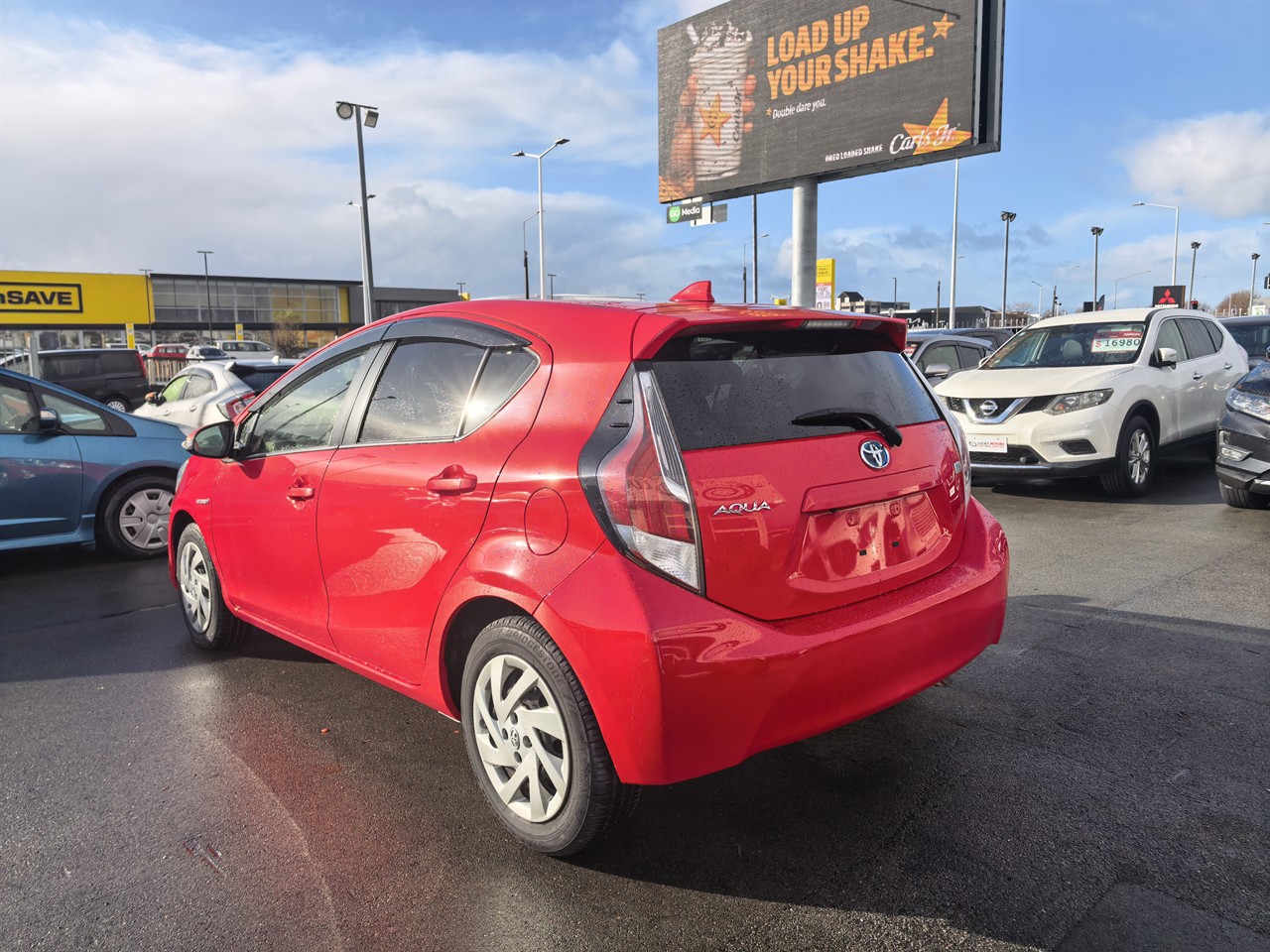2015 Toyota Aqua