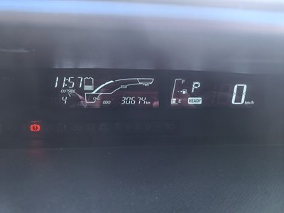 2015 Toyota Aqua - Thumbnail