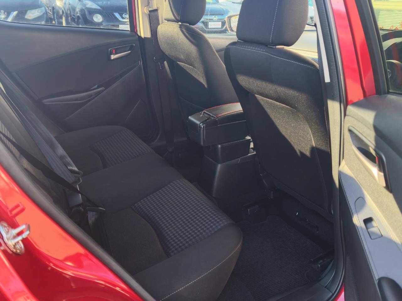 2018 Mazda Demio